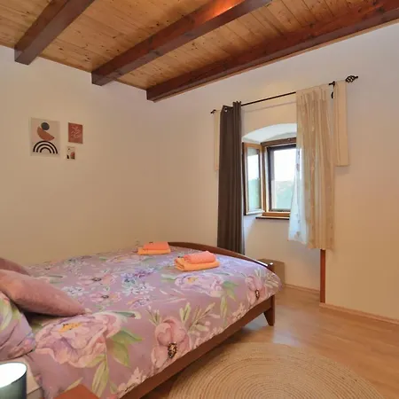 Nyaraló House Marie Kršan