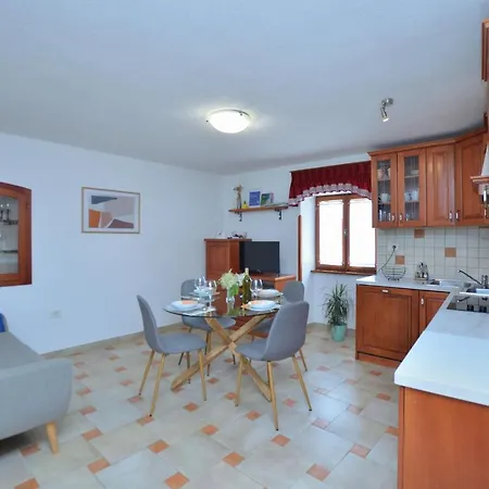 House Marie *